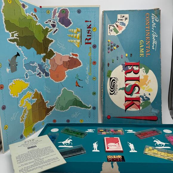 Vintage 1959 Risk Board Game Wooden Pieces Parker Brothers - Picture 2 of 11